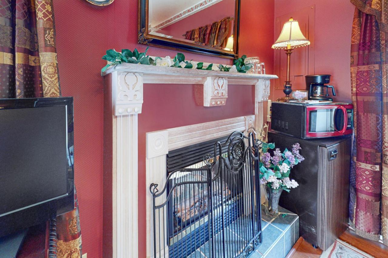 Bridgeford House Villa Eureka Springs Bagian luar foto